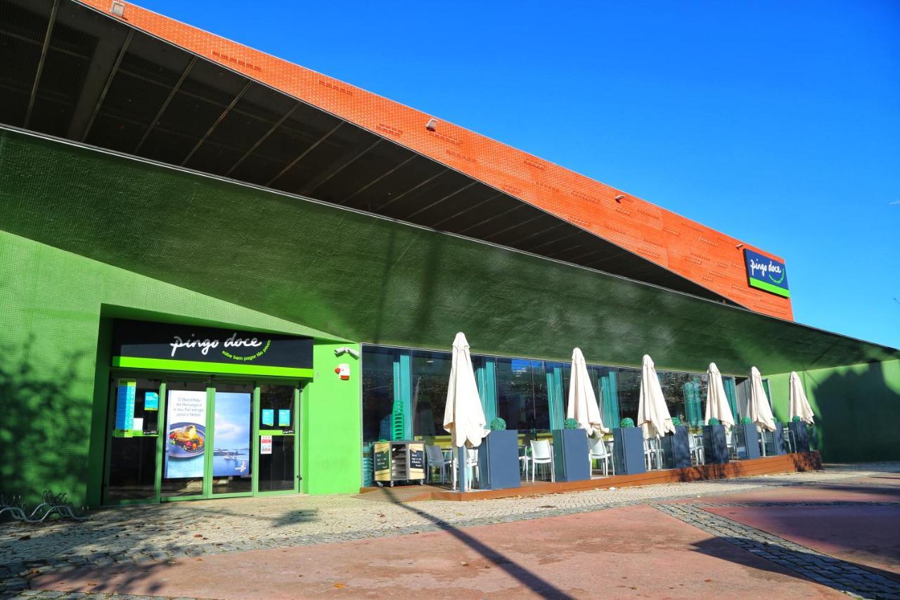 Bom Dia Parque Nacoes Lisboa W Lägenhet Exteriör bild